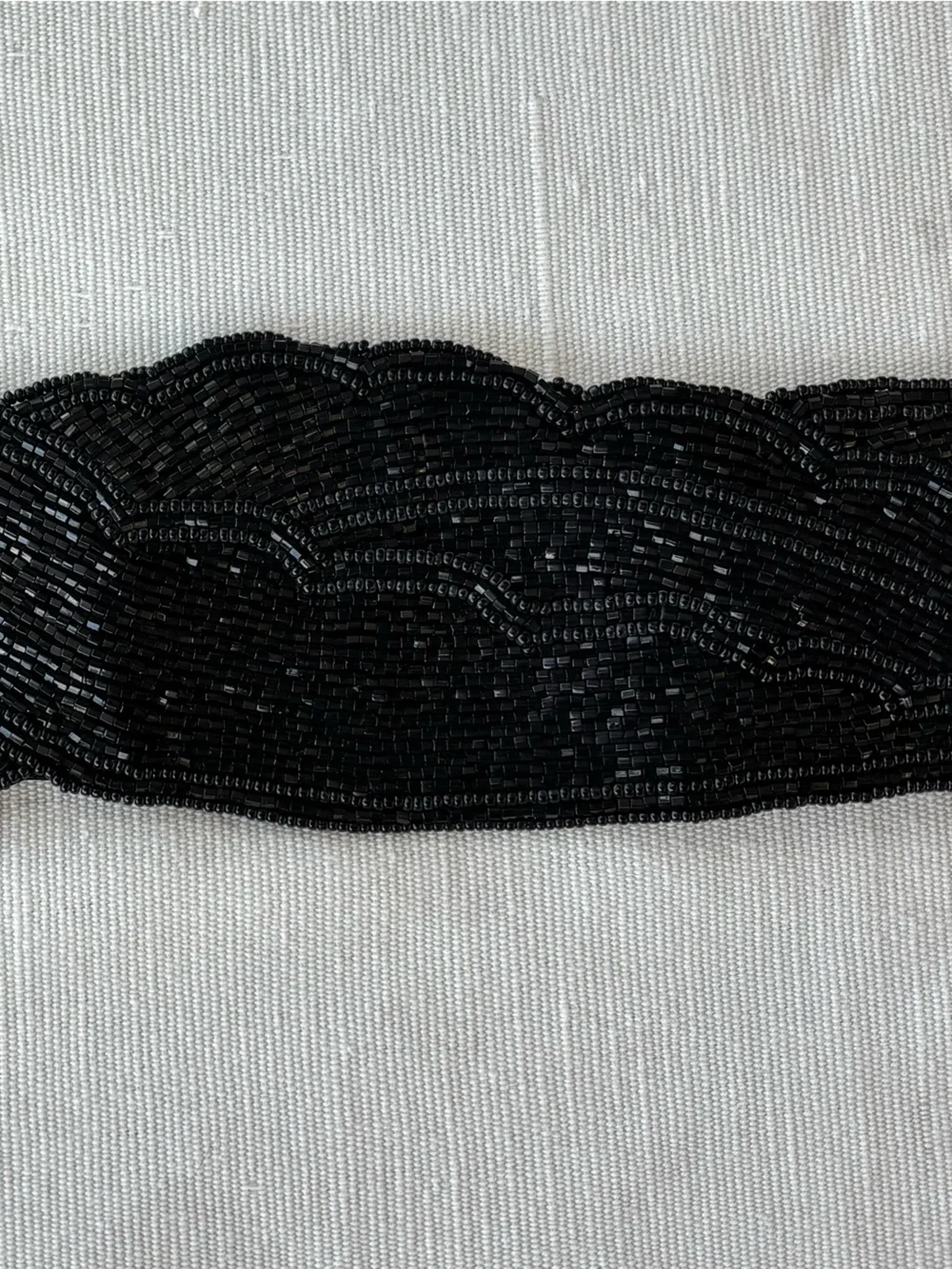 La Regale elegant black
